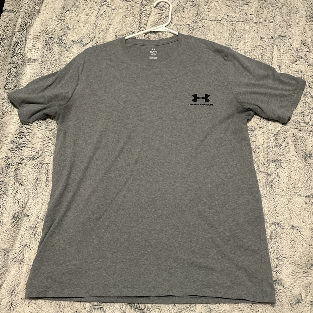 Under Armour Gray Short Sleeve Tee Performance Comfort